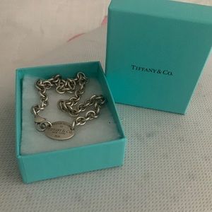 Tiffany Chocker